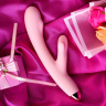 Розовый вибромассажер MERYL со стимулятором клитора - 22,5 см. купить в секс шопе