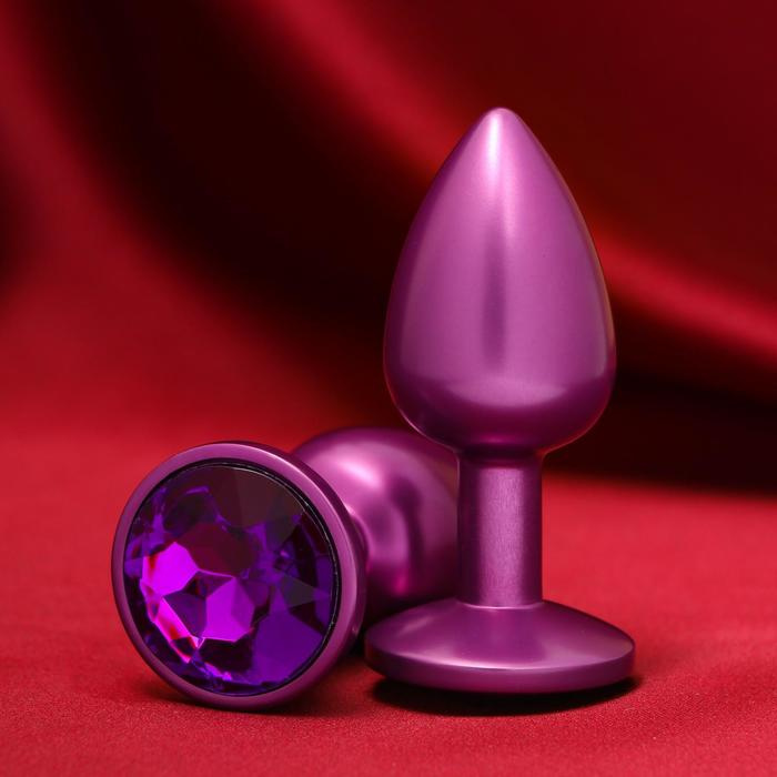Фиолетовая анальная пробка с кристаллом купить в секс шопе