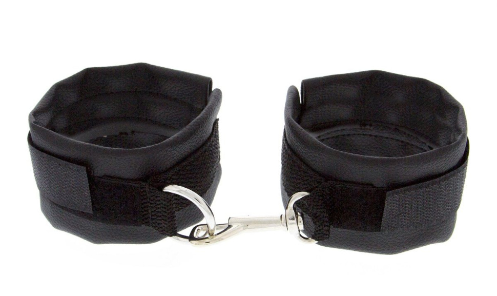 Чёрные полиуретановые наручники с карабином Beginners Wrist Restraints купить в секс шопе