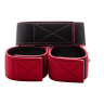 Чёрно-красный двусторонний ошейник с наручниками Reversible Collar and Wrist Cuffs купить в секс шопе