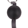 Чёрный кляп-шар на кожаных ремешках с пряжкой купить в секс шопе