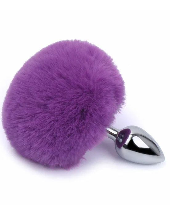 Серебристая анальная пробка iWonder c фиолетовым пушистым хвостиком - 7,2 см. купить в секс шопе