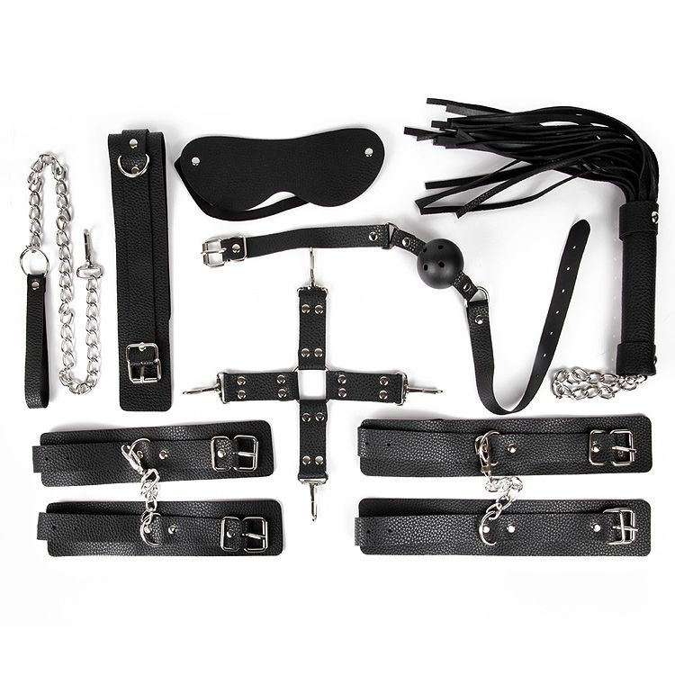 Большой черный набор БДСМ: наручники, оковы, ошейник с поводком, кляп, маска, плеть, фиксатор купить в секс шопе