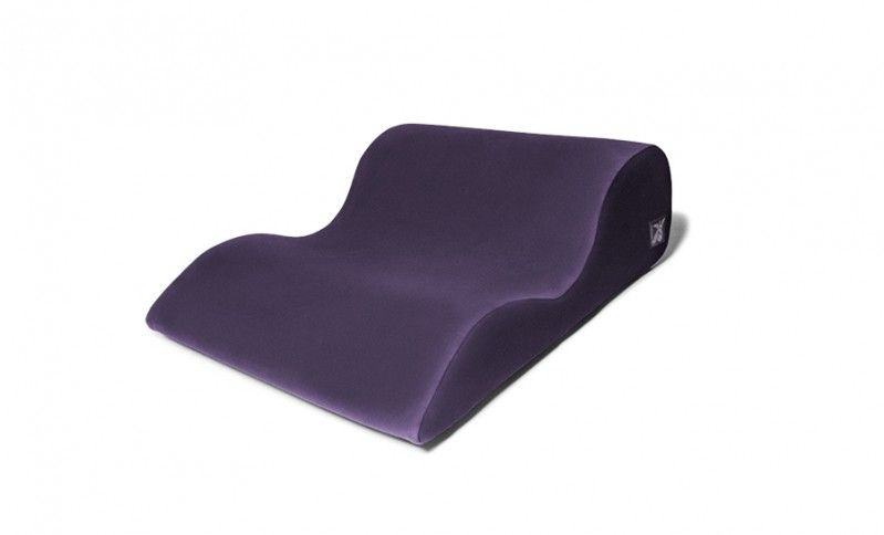 Фиолетовая большая подушка для любви Liberator Hipster с чехлом из вельвета купить в секс шопе