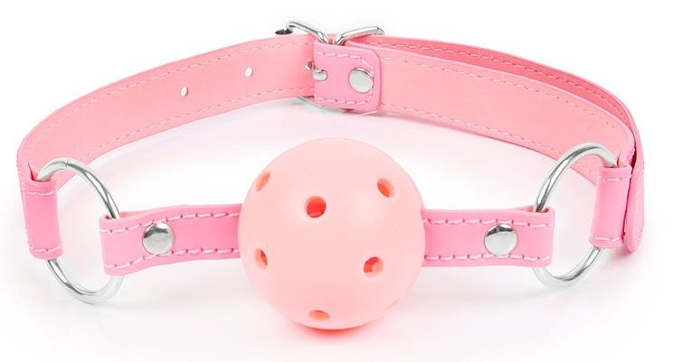 Розовый кляп-шарик на регулируемом ремешке с кольцами купить в секс шопе