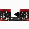 Красно-черные наручники с фиксацией на двух карабинах купить в секс шопе