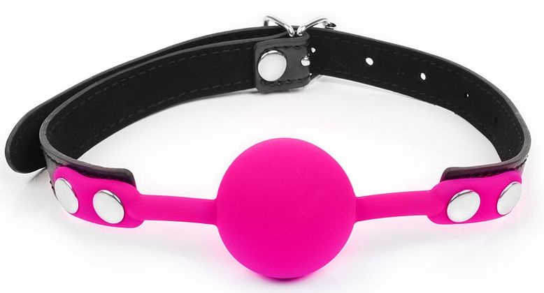 Розовый кляп-шарик с черным регулируемым ремешком купить в секс шопе