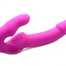 Розовый безремневой страпон с вибрацией Evoke Rechargeable Vibrating Strap On - 24,7 см. купить в секс шопе