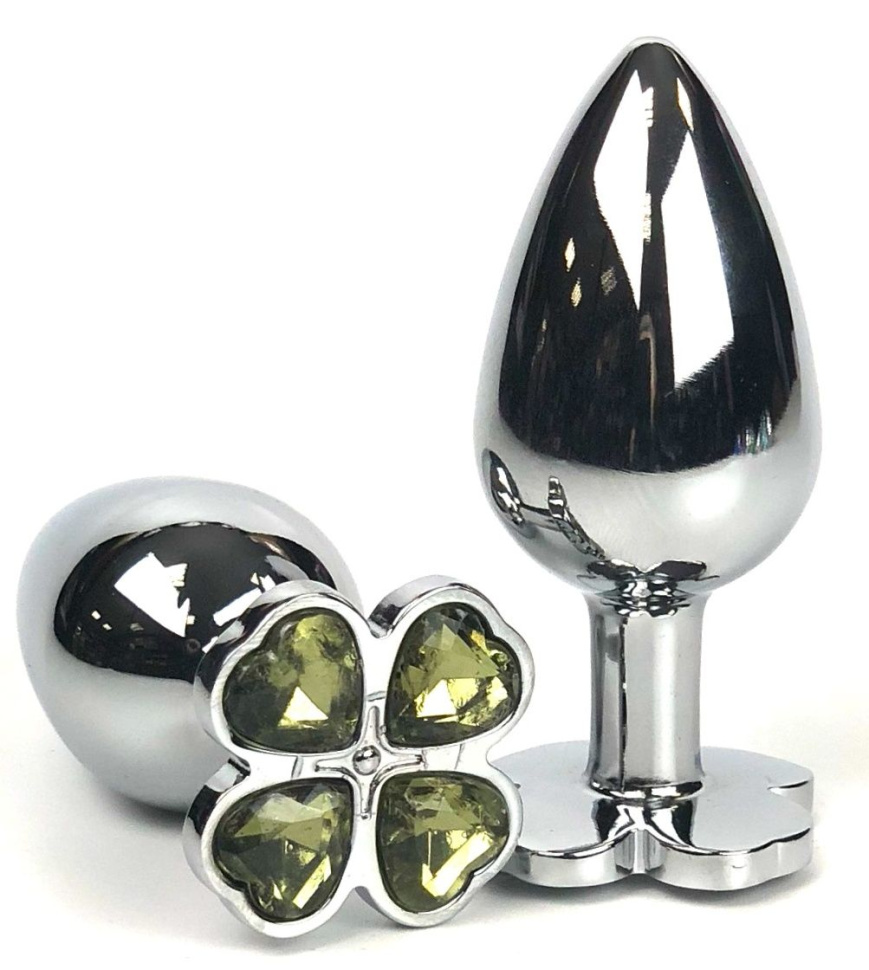 Серебристая анальная втулка с клевером из салатовых кристаллов - 6,5 см. купить в секс шопе