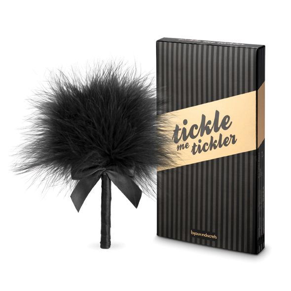 Пуховка для эротических игр Tickle Me Tickler купить в секс шопе