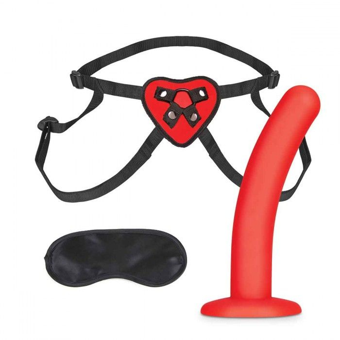 Красный поясной фаллоимитатор Red Heart Strap on Harness   5in Dildo Set - 12,25 см. купить в секс шопе