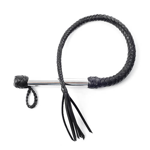 Чёрная плеть с хромированной ручкой - 70 см. купить в секс шопе