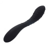 Чёрный двусторонний фаллоимитатор с двумя разными поверхностями - 19,7 см. купить в секс шопе