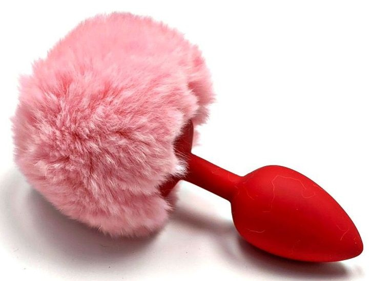 Красная анальная пробка с пушистым нежно-розовым хвостиком зайчика купить в секс шопе