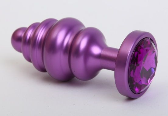 Фиолетовая ребристая анальная пробка с фиолетовым кристаллом - 7,3 см. купить в секс шопе