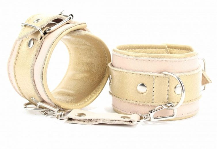 Бежевые кожаные наручники купить в секс шопе