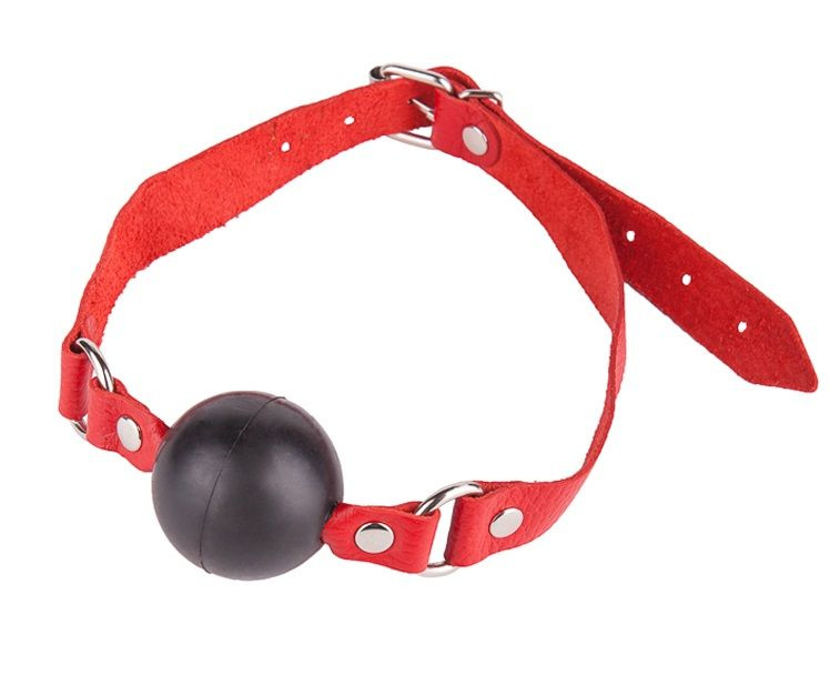 Чёрный кляп-шар с красным ремешком купить в секс шопе