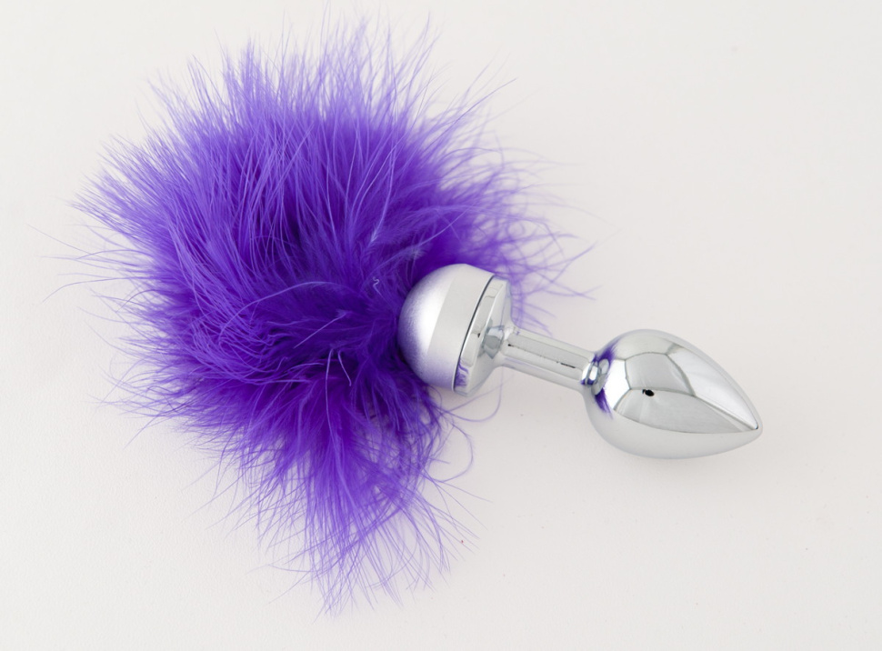 Малая анальная втулка с фиолетовой опушкой - 7 см. купить в секс шопе