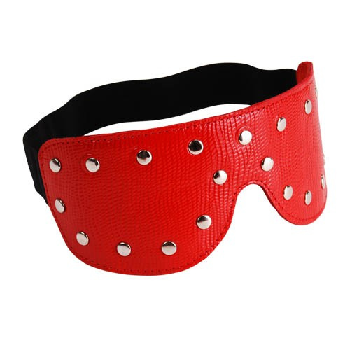 Красная кожаная маска на глаза с клёпками и велюровой подкладкой купить в секс шопе
