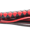Черно-красная плеть с плетеной ромбовидной ручкой - 58 см. купить в секс шопе
